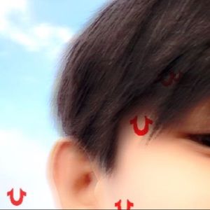 Meet your Posher, Axel